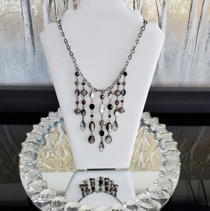 💥Last Chance💥 WHBM Necklace